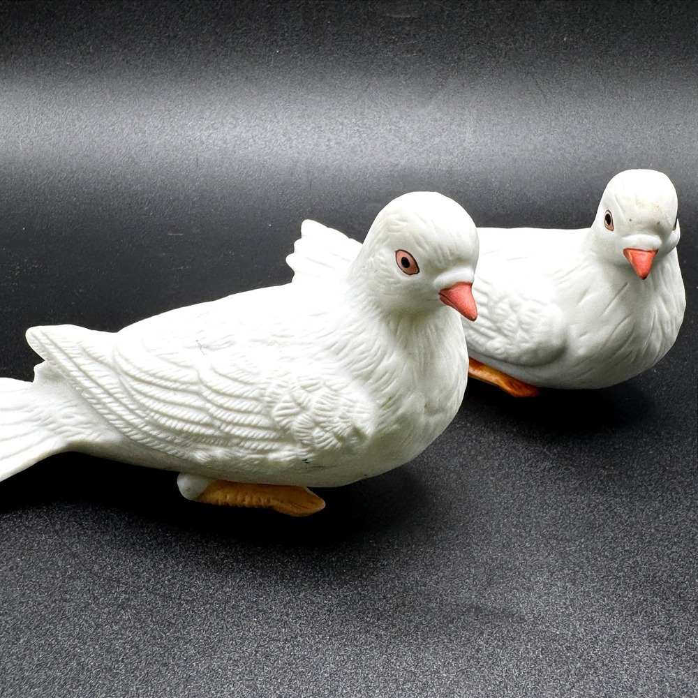 Vintage HOMCO White Dove Bird Figurines Set of 2 Porcelain Peace Wedding 8856
